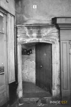 Ancienne porte 1, rue de l'Épaisse-Muraille (Metz)